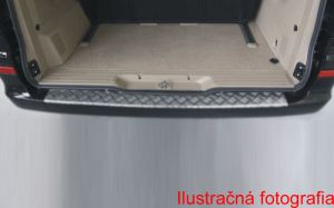 Profilovaná lišta nárazníka - hliník pre VW Caravelle, 2015-24 / T6, T6.1, zadné dvere otvárané do strany