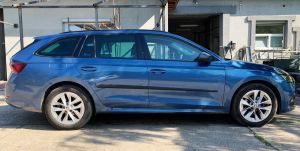 Lišta dverí F20 pre SKODA Octavia, 2020- / kombi, IV. Gen