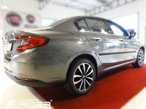 Lišta dverí F46 pre FIAT Tipo, 2016- / sedan