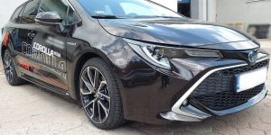 Lišta dverí F16/20 pre TOYOTA Corolla, 2018- / kombi