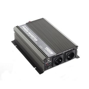 CAR1600 - Menič napätia z 12V na 230V - 1600W + USB