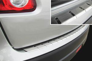 Profilovaná lišta nárazníka - nerez matná pre TOYOTA Corolla, 2018-25 / kombi