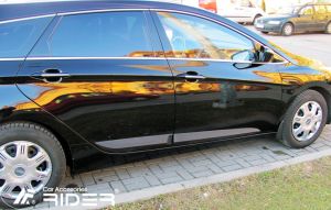 Lišta dverí F39 pre HYUNDAI i40, 2011-19 / kombi