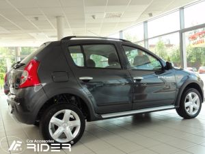 Ochranná lišta dverí F17 pre Dacia Sandero, 2008-12 / Stepway