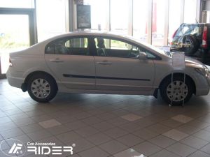 Ochranná lišta dverí F16/14 pre Honda Civic, 2006-11 / 4-dverove