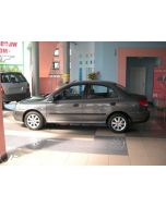 Lišta dverí F04 pre KIA Rio, 1999-05