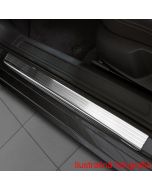 Prahové lišty - nerez s protišmykom pre Suzuki SX4 S-Cross, 2013-21