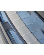 Lišta nárazníka - nerezová rovná - embosovaná pre VW Caddy, 2021- / V. gen