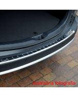 Profilovaná lišta nárazníka - Seria 4.0 - nerez lesklá pre Toyota Avensis, 2009-15 / kombi, facelift